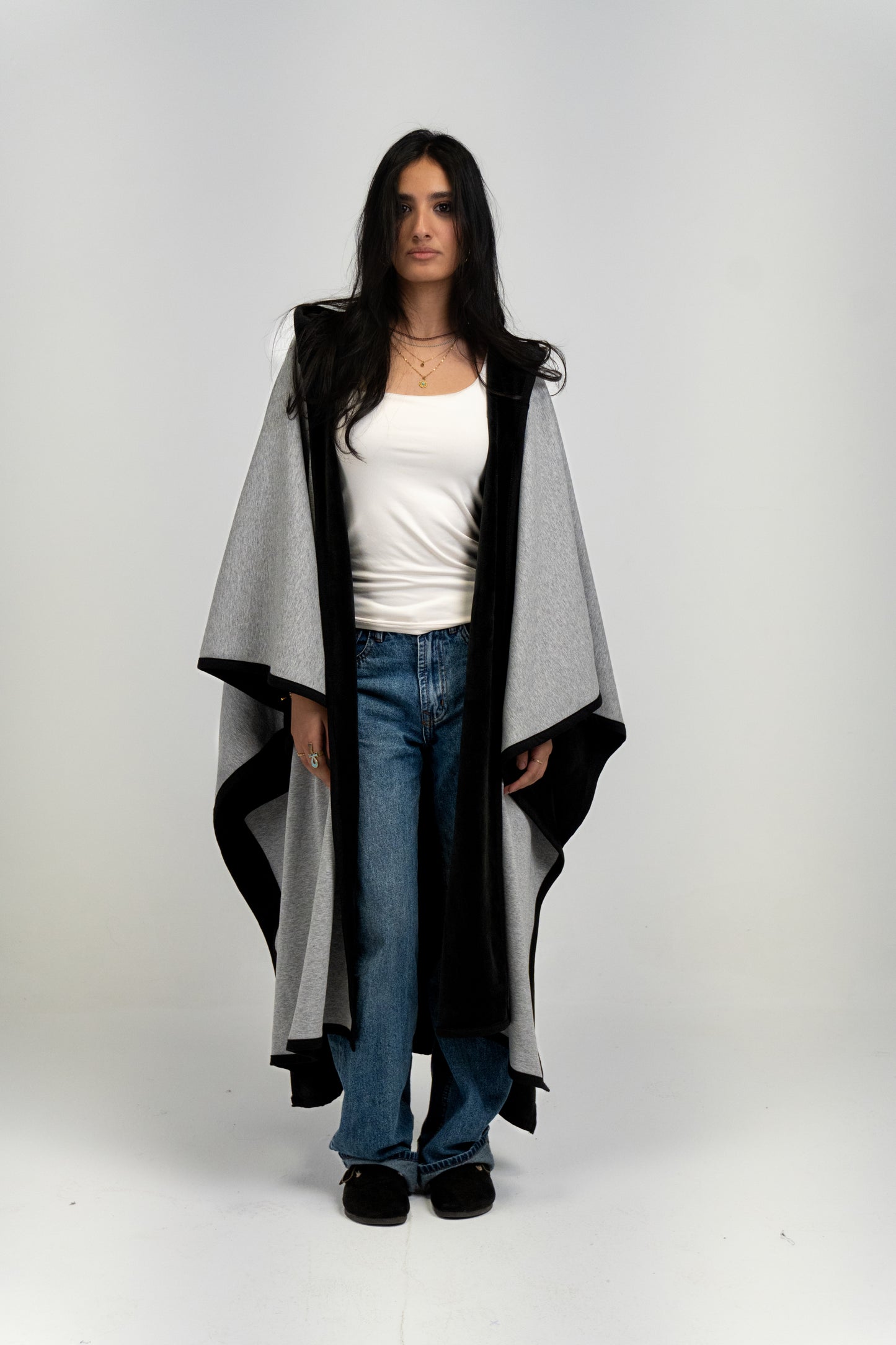 Robin hood ( Grey & Black )