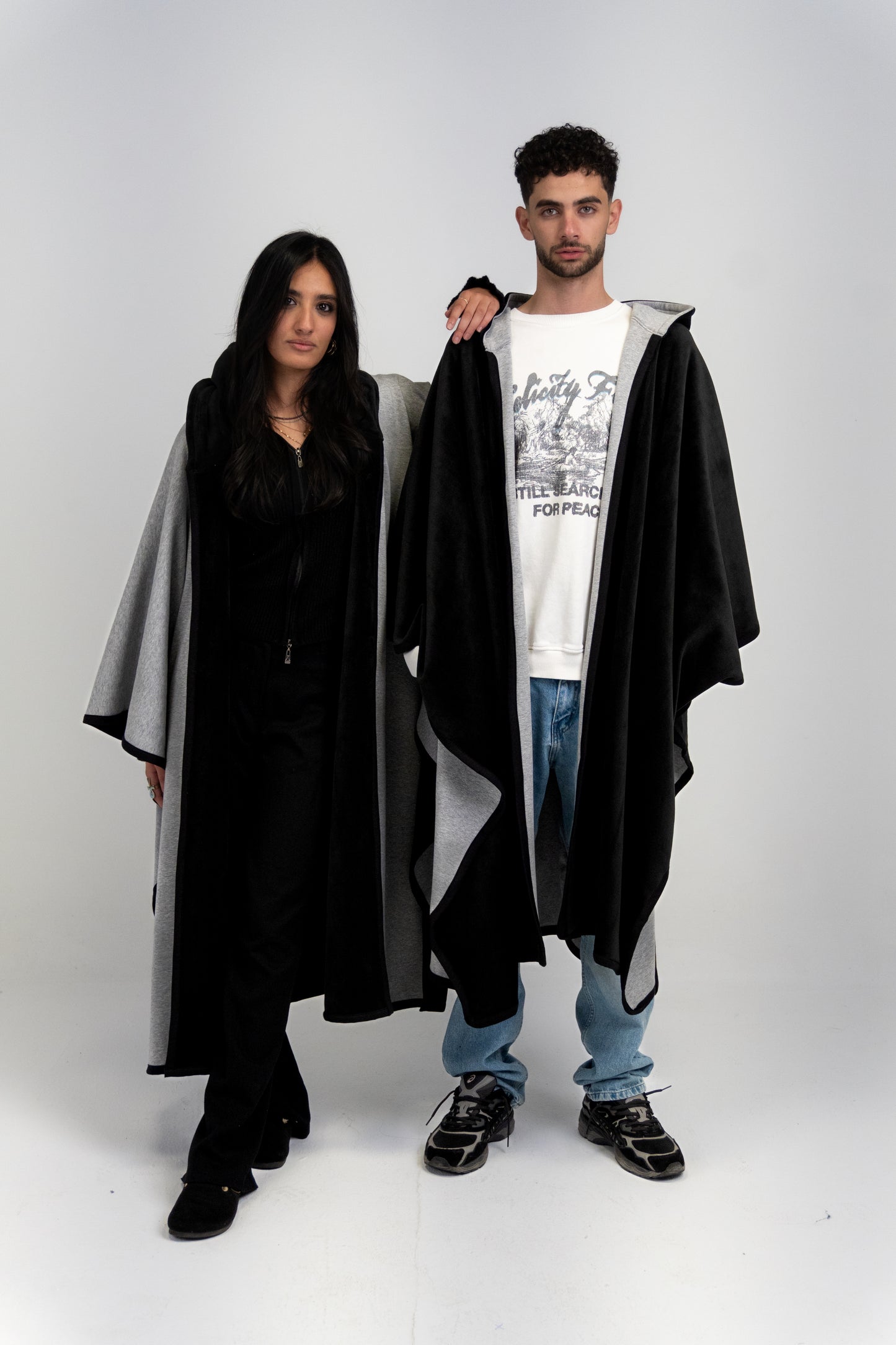 Robin hood ( Grey & Black )